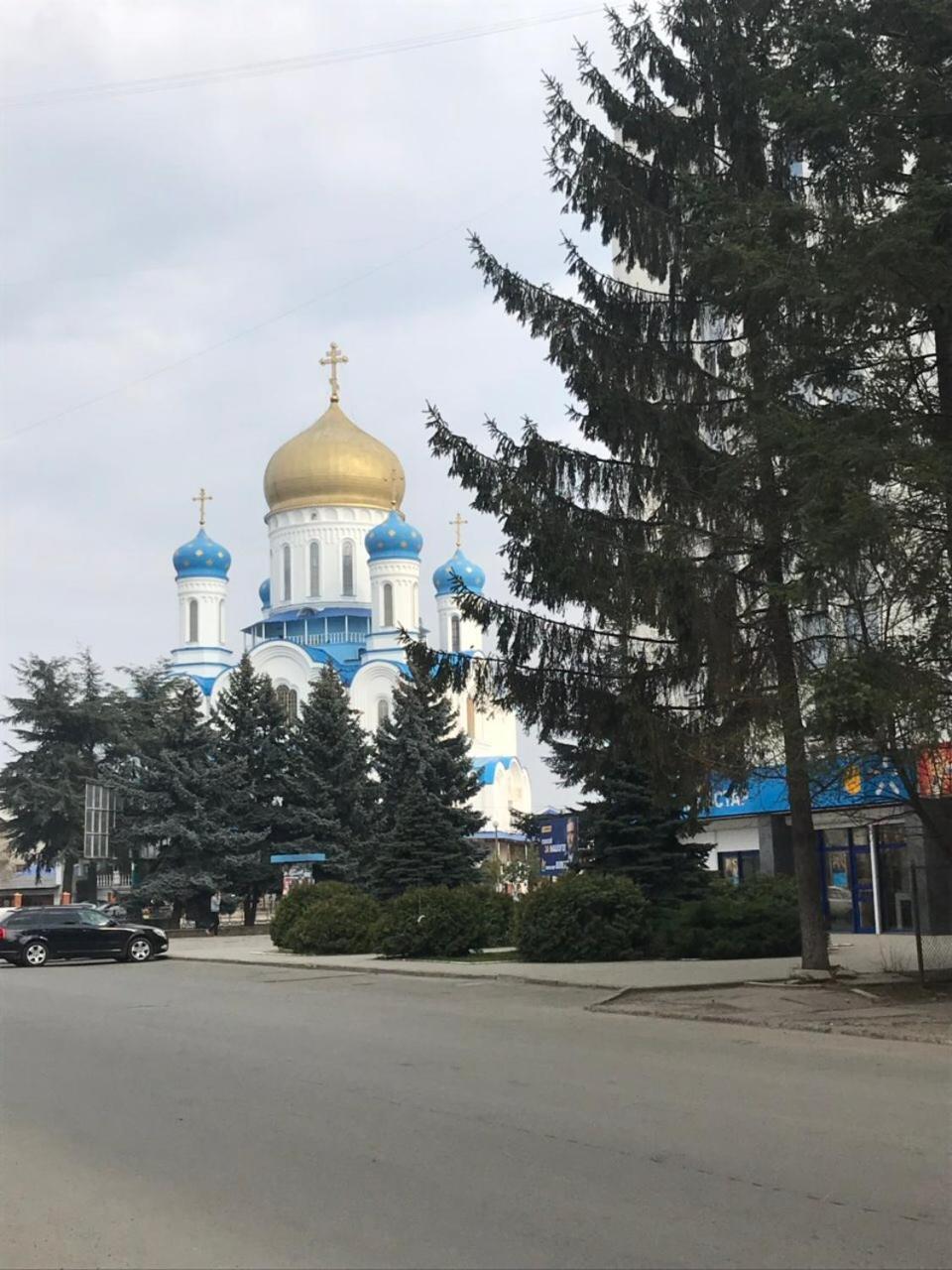 Сучасна Квартира В Центрі Міста Oezjhorod Buitenkant foto